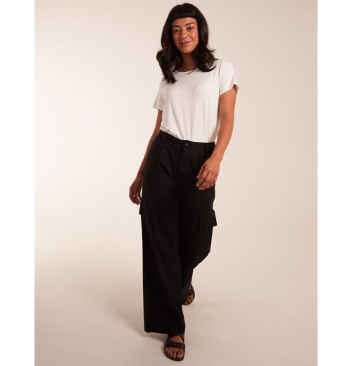 Trousers With Side Pocket